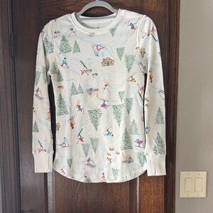 Cuddl Duds White Long-Sleeve Ski Print Thermal Top